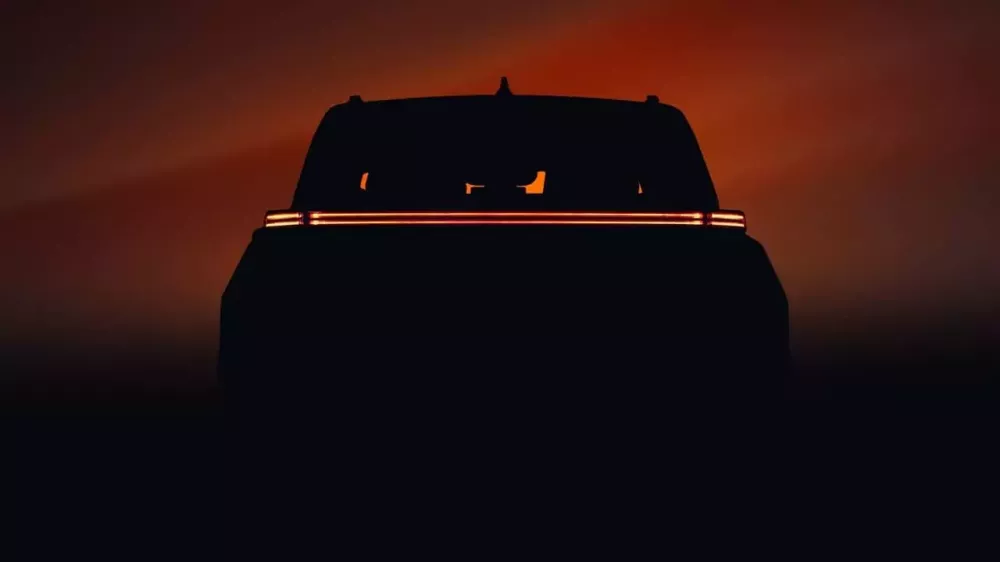Mẫu SUV 3 hàng ghế mới của Toyota sẽ chính thức ra mắt vào ngày 10/2 sắp tới.